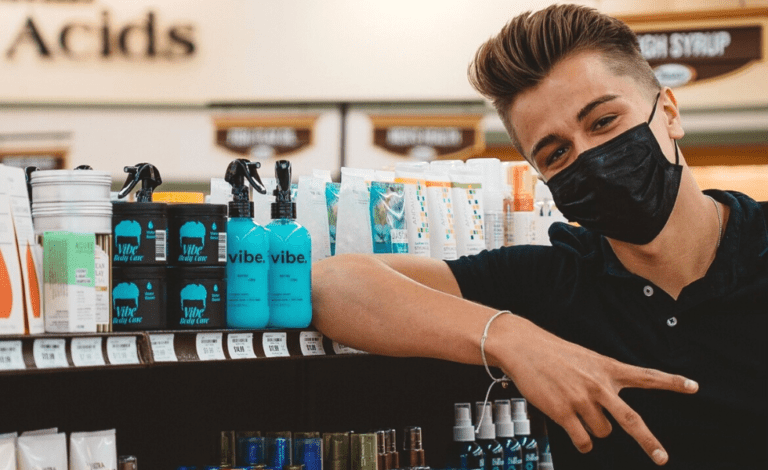 How 19 Year Old Entrepreneur, Timothy Morris, Started An E-commerce Company During The Pandemic