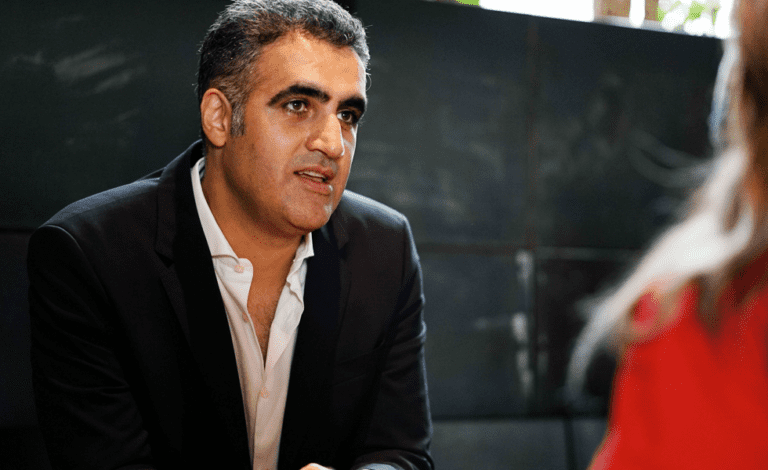 Mehran Rowshan Helps Athletes Learn How To Problem Solve