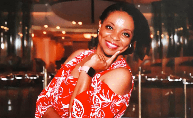 @DeshenaWoodard On How To Overcome An Inferior Mindset That’s Keeping You Broke