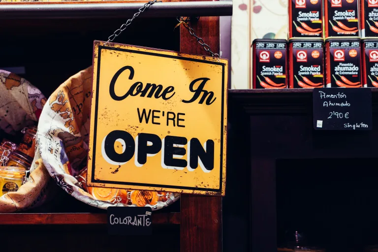 3 Steps to Starting a 7-Figure Newsletter Business