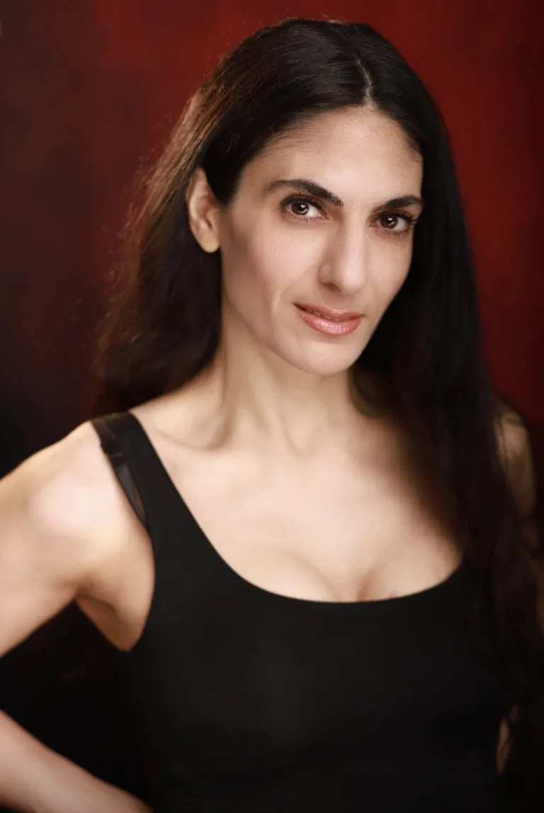 Ameera Nasser: The Unconventional Rising Star of the Entertainment World