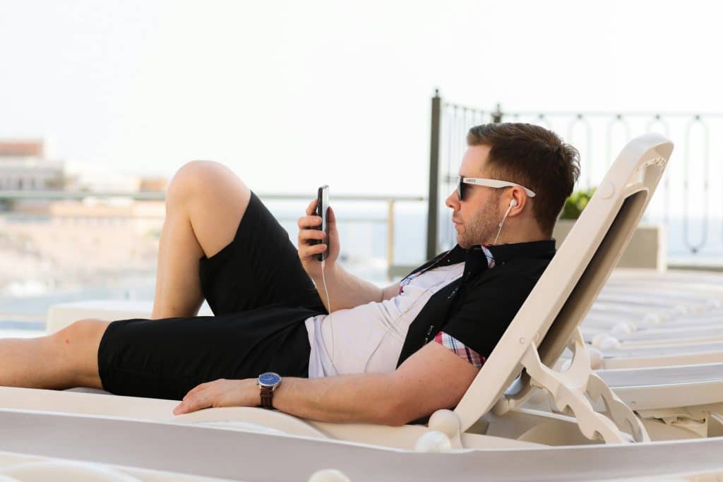 TikTok Influencers: Navigating the New Social Media Frontier