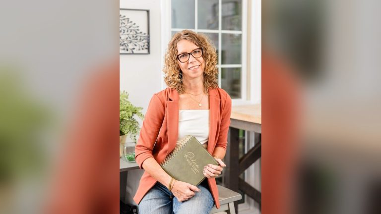 Lissa Figgins Wants Women to Stop Asking “How Do I Fit It All In?”