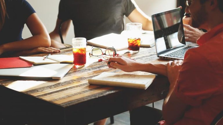 Unlocking Success: Earned Media Strategies for Startups